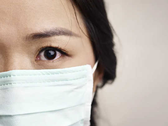 Why Face Masks Can Make Eyes Feel Dry, And What You Can Do About It